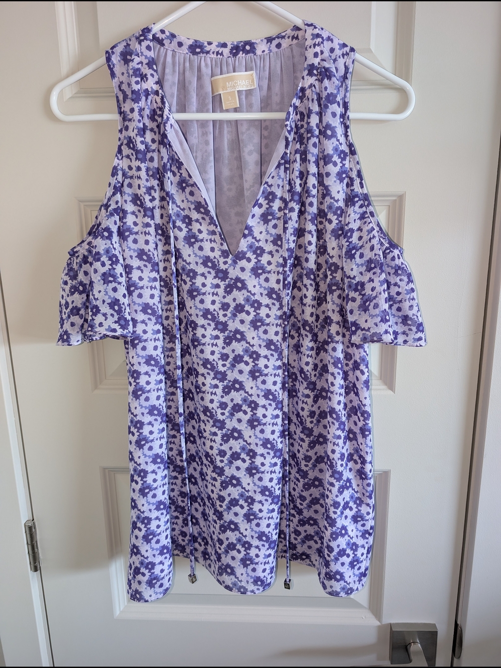 NWOT Michael Kors Purple and White Floral Cold-Shoulder Top